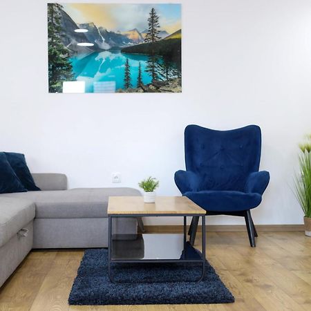Airport Stay Apartments Surčin Eksteriør bilde